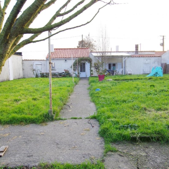  Annonces BRETIGNOLLES : House | SAINT-MATHURIN (85150) | 110 m2 | 233 000 € 