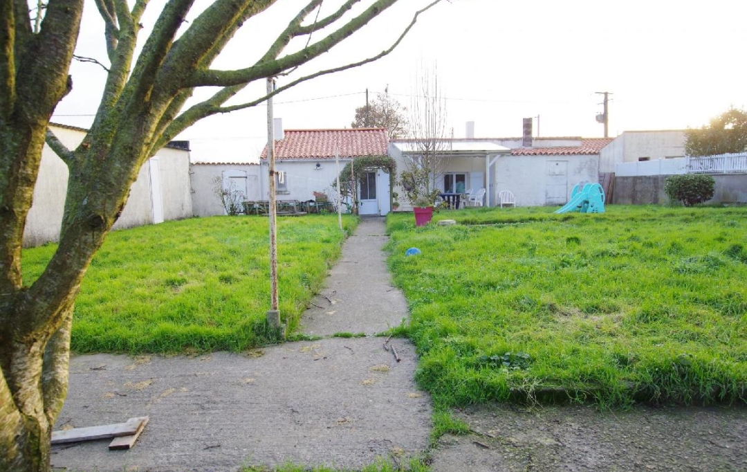 Annonces BRETIGNOLLES : House | SAINT-MATHURIN (85150) | 110 m2 | 233 000 € 