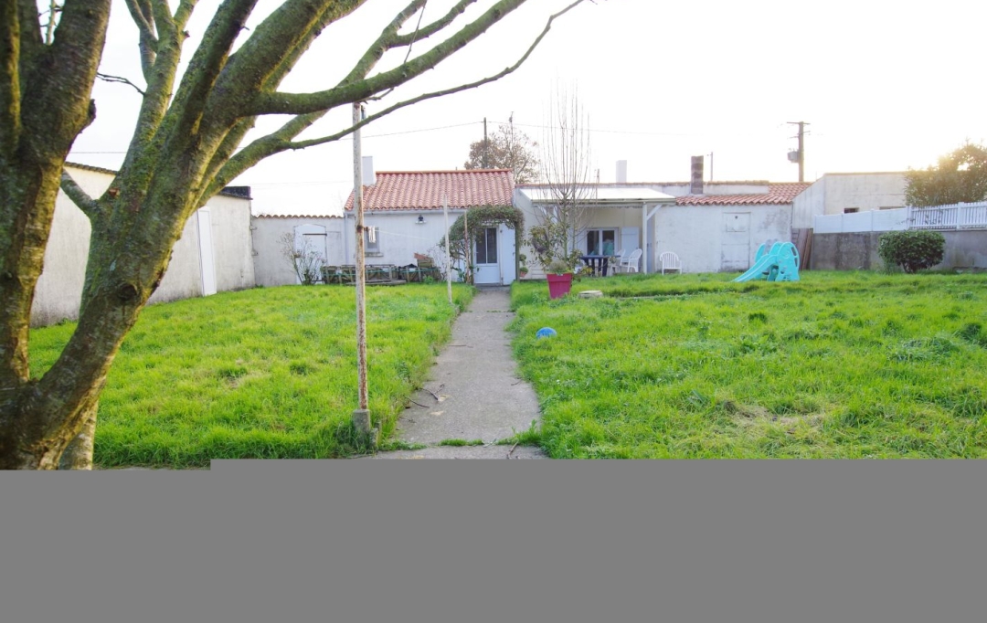 Annonces BRETIGNOLLES : Maison / Villa | SAINT-MATHURIN (85150) | 110 m2 | 233 000 € 